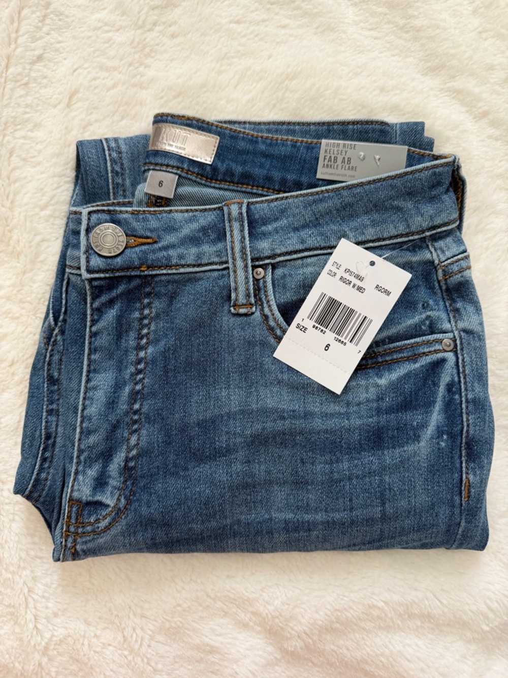 NWT - Women's Kut From The Cloth Kelsey High Rise Ankle Flare Jeans - Size 6 - Picture 6 of 10